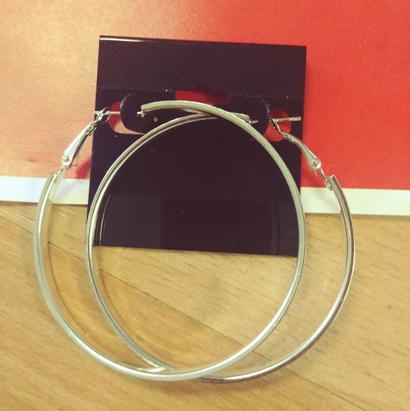 Sparkly Silver Hoop Earrings 💎 - Picture 2 of 12